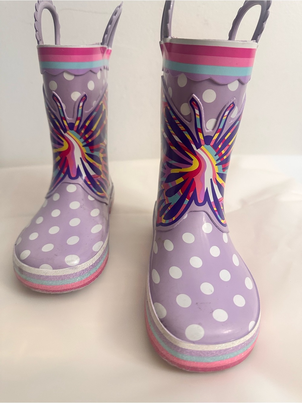 9/10 Lilac Polka Dot Kids Rain Boots with Colorful Butterfly